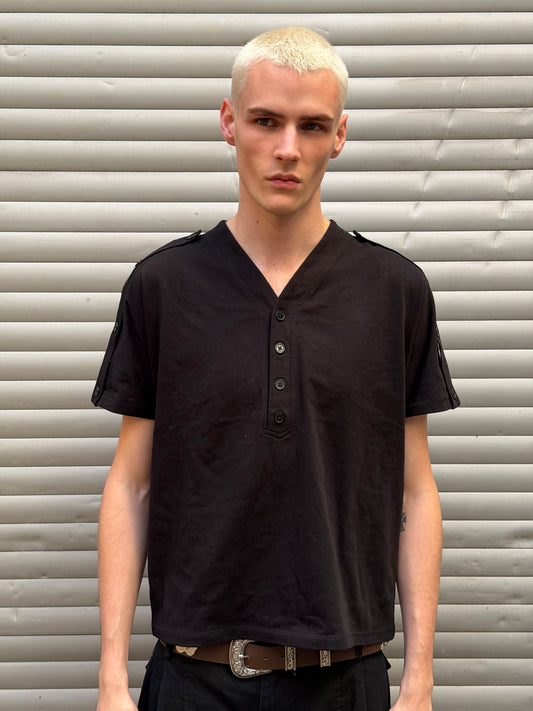 R’MILI REGLAN BLACK T-SHIRT
